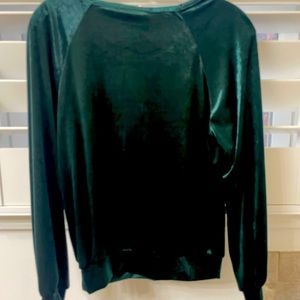 Beautiful color can be dressed up or down. NWT. XS is a bit long for my 5’3”